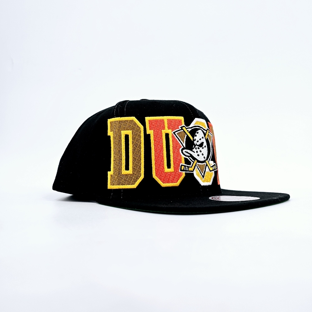 Mitchell & Ness Anaheim Ducks NHL Varsity Snapback Hat Men's - Picture 2 of 12